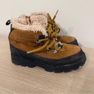 Zara Winter Snow Boots Size 26